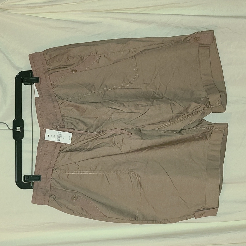 LB Bermuda shorts tan, cotton